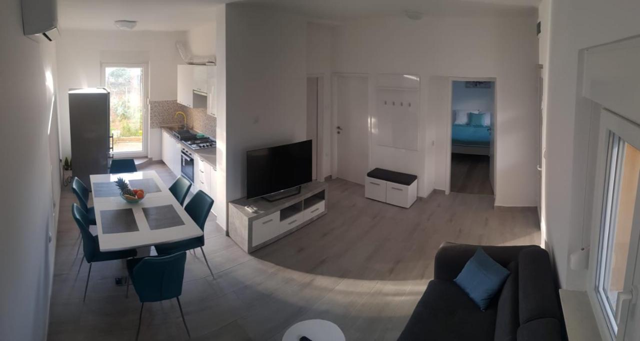 Apartman Milo - Zadar Buitenkant foto